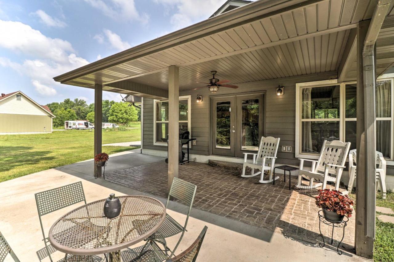 Mountain Home Cottage With Deck On White River! Gassville Exterior photo